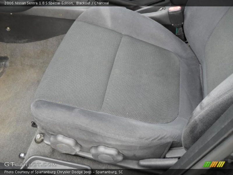 Blackout / Charcoal 2006 Nissan Sentra 1.8 S Special Edition
