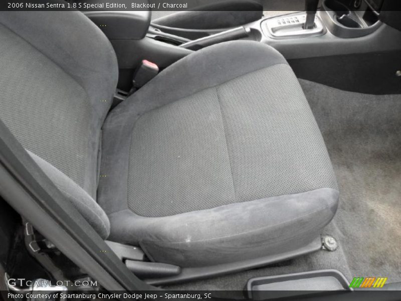 Blackout / Charcoal 2006 Nissan Sentra 1.8 S Special Edition