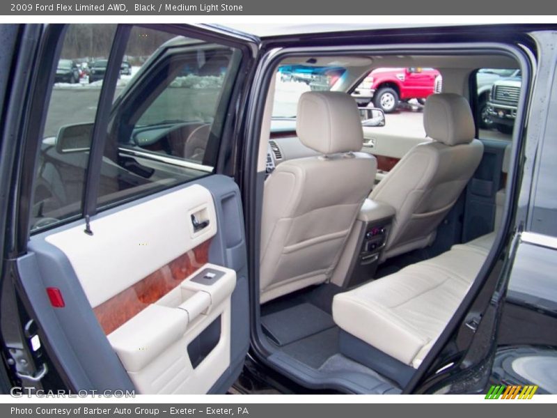 Black / Medium Light Stone 2009 Ford Flex Limited AWD