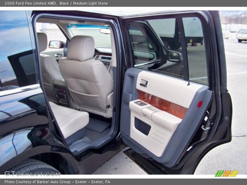 Black / Medium Light Stone 2009 Ford Flex Limited AWD