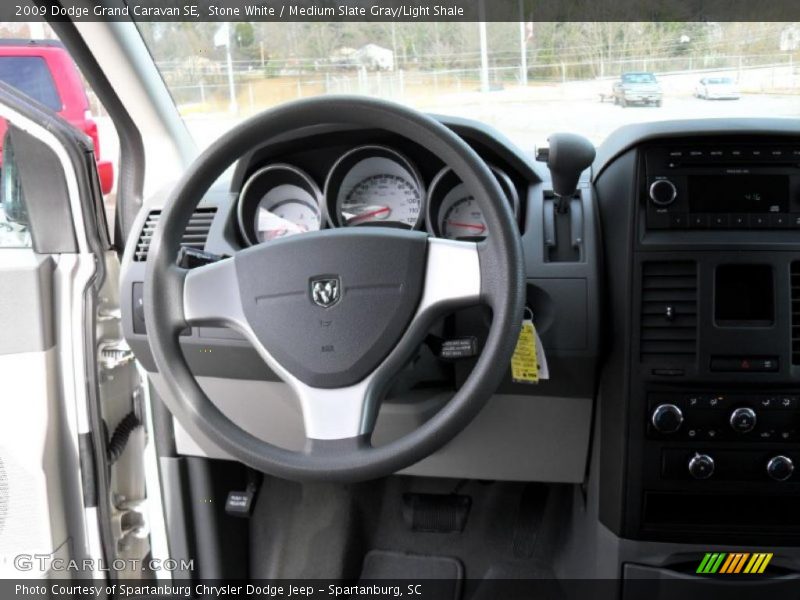 Stone White / Medium Slate Gray/Light Shale 2009 Dodge Grand Caravan SE