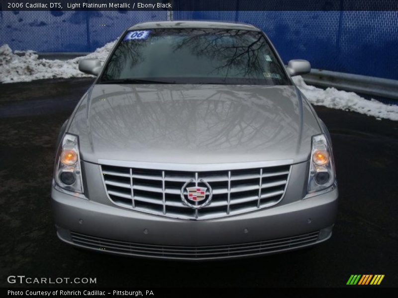 Light Platinum Metallic / Ebony Black 2006 Cadillac DTS