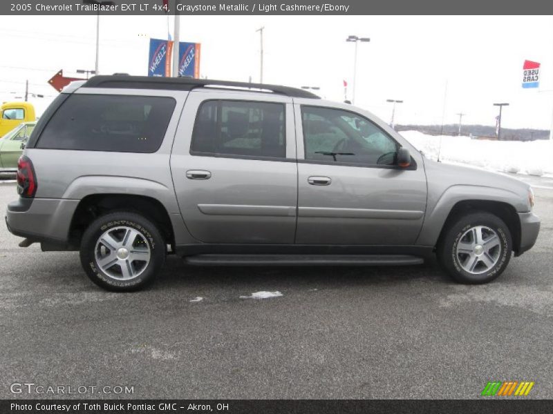 Graystone Metallic / Light Cashmere/Ebony 2005 Chevrolet TrailBlazer EXT LT 4x4