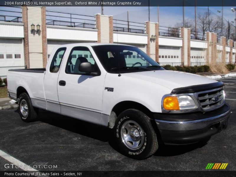 Oxford White / Heritage Graphite Grey 2004 Ford F150 XL Heritage SuperCab