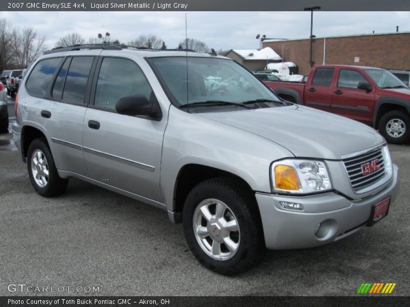 Liquid Silver Metallic / Light Gray 2007 GMC Envoy SLE 4x4