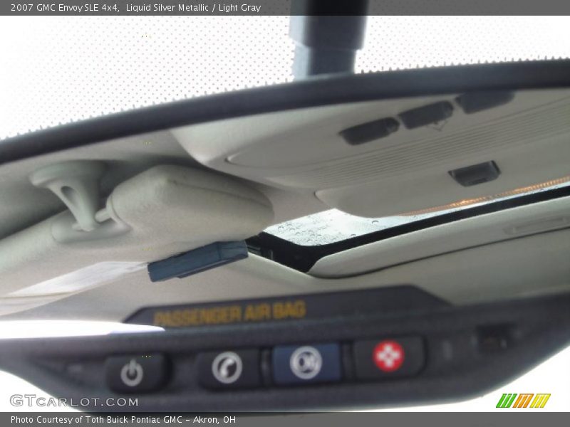 Liquid Silver Metallic / Light Gray 2007 GMC Envoy SLE 4x4