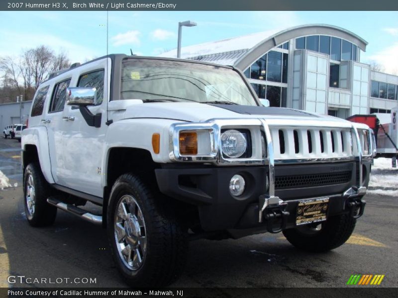 Birch White / Light Cashmere/Ebony 2007 Hummer H3 X