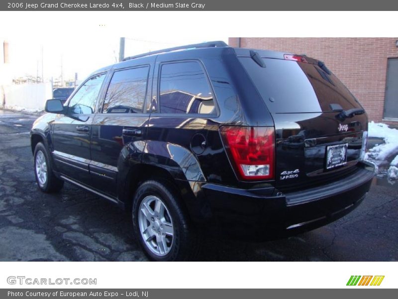 Black / Medium Slate Gray 2006 Jeep Grand Cherokee Laredo 4x4