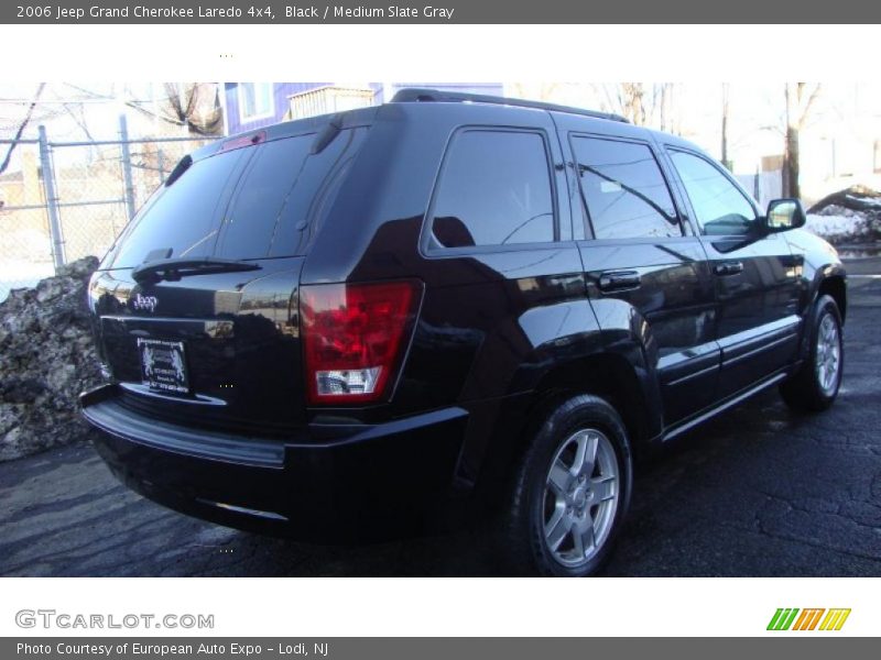 Black / Medium Slate Gray 2006 Jeep Grand Cherokee Laredo 4x4