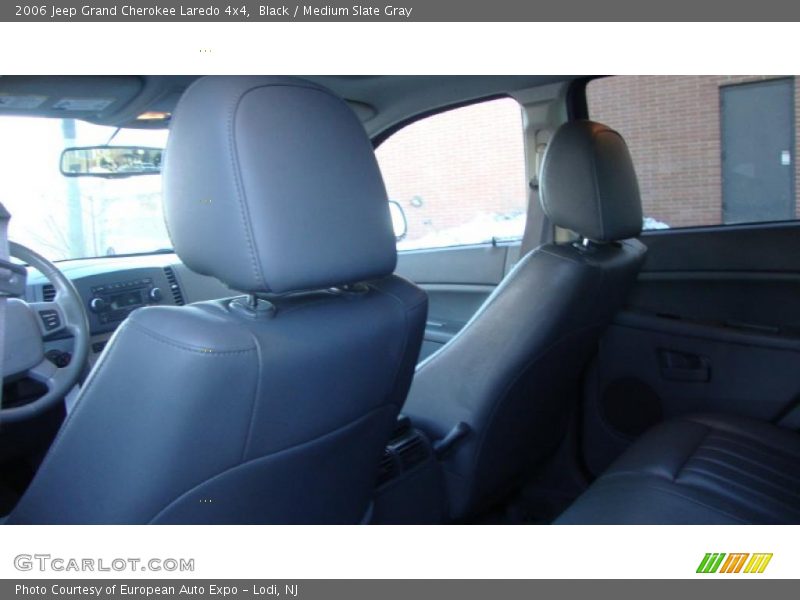 Black / Medium Slate Gray 2006 Jeep Grand Cherokee Laredo 4x4