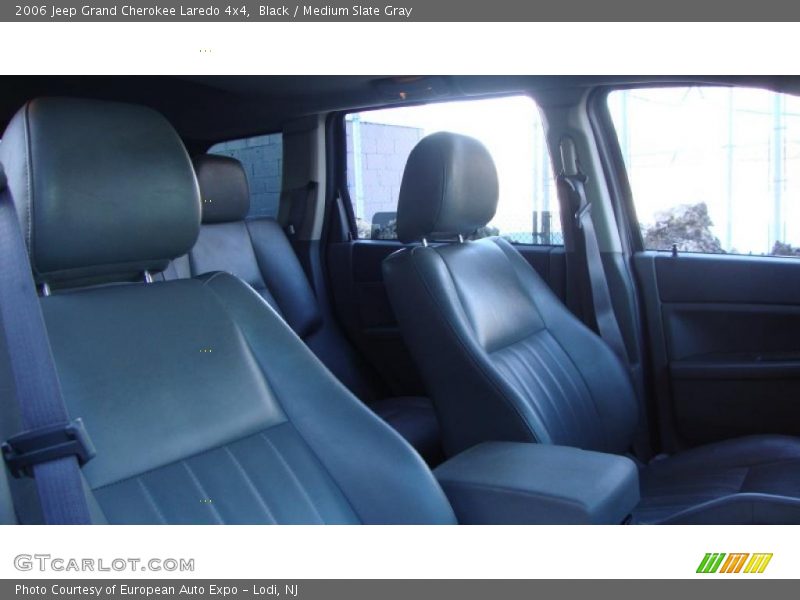 Black / Medium Slate Gray 2006 Jeep Grand Cherokee Laredo 4x4