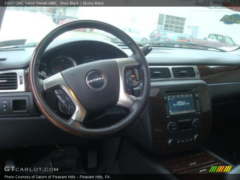 Onyx Black / Ebony Black 2007 GMC Yukon Denali AWD