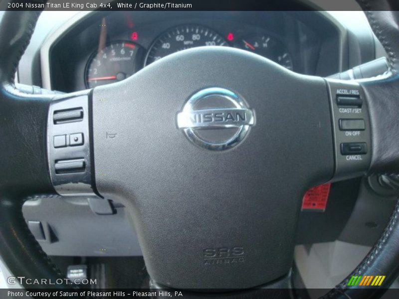 White / Graphite/Titanium 2004 Nissan Titan LE King Cab 4x4