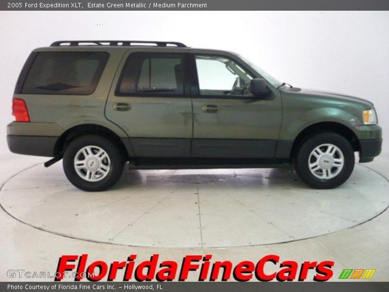 Estate Green Metallic / Medium Parchment 2005 Ford Expedition XLT