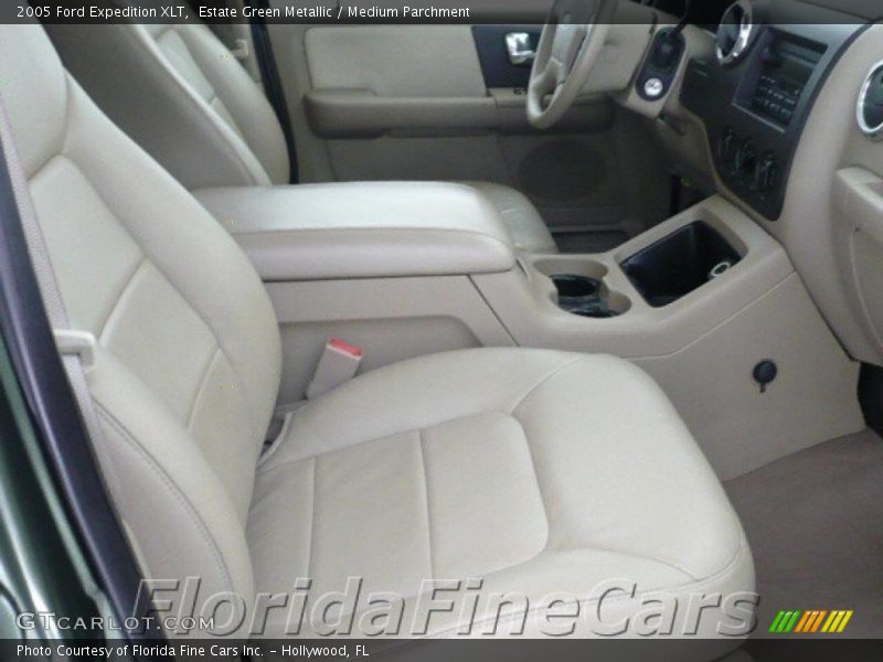 Estate Green Metallic / Medium Parchment 2005 Ford Expedition XLT