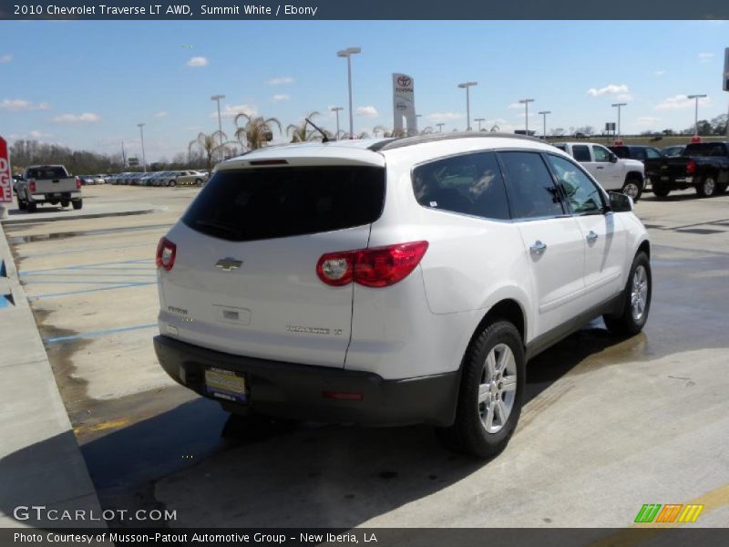 Summit White / Ebony 2010 Chevrolet Traverse LT AWD