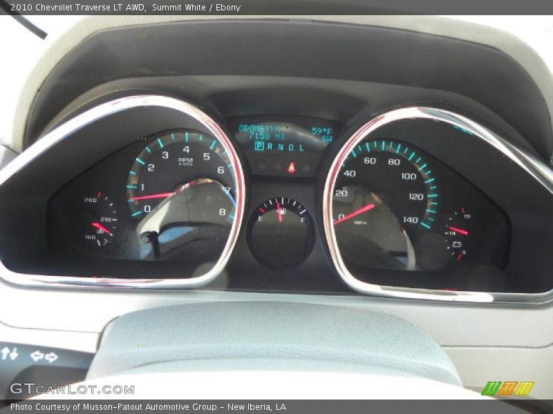 Summit White / Ebony 2010 Chevrolet Traverse LT AWD
