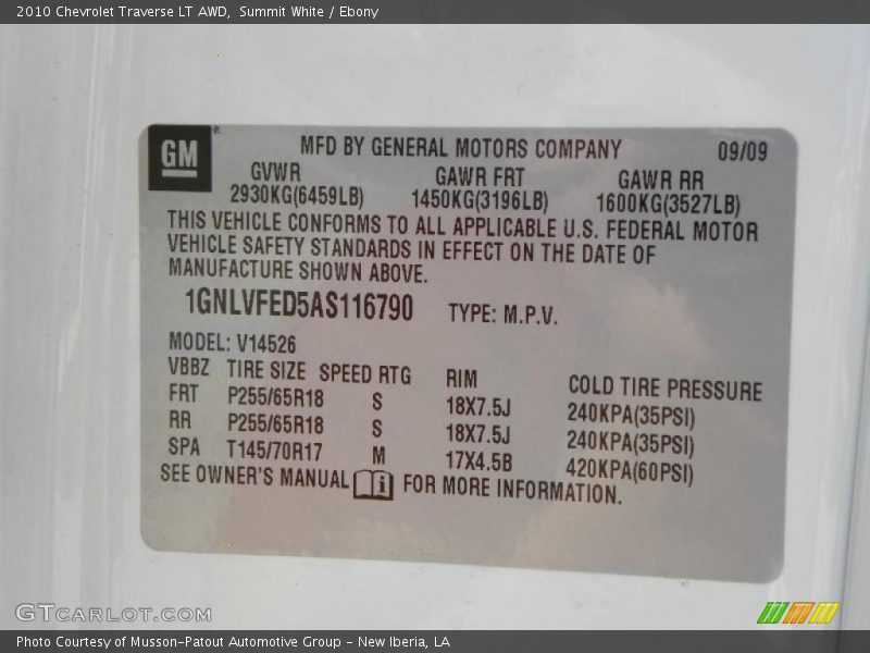 Summit White / Ebony 2010 Chevrolet Traverse LT AWD