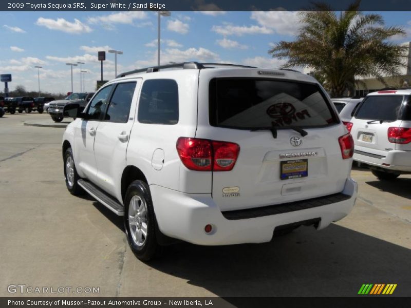 Super White / Sand Beige 2009 Toyota Sequoia SR5