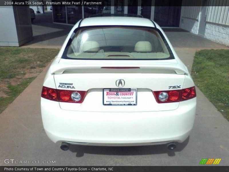 Premium White Pearl / Parchment 2004 Acura TSX Sedan