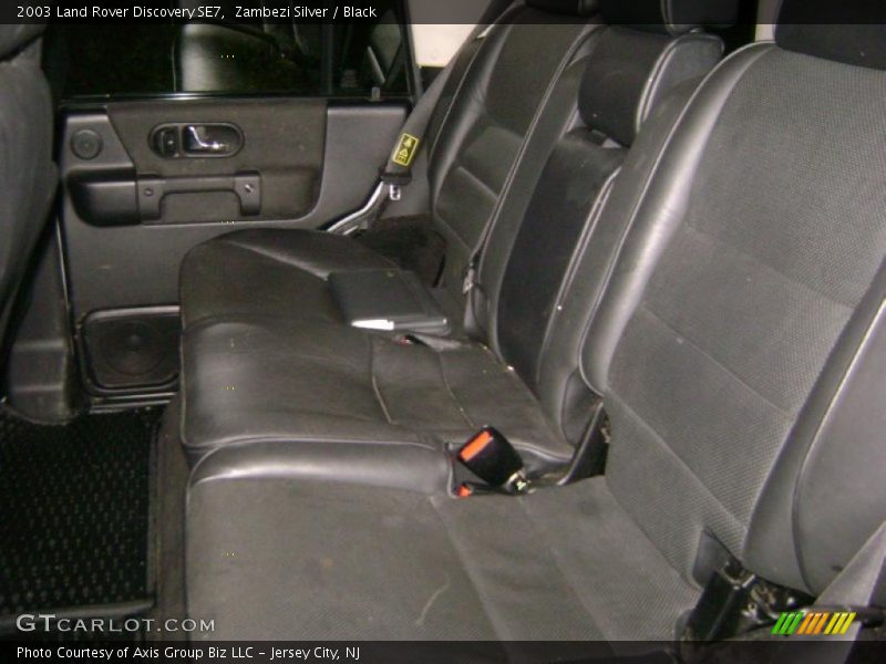 Zambezi Silver / Black 2003 Land Rover Discovery SE7