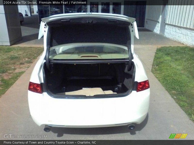 Premium White Pearl / Parchment 2004 Acura TSX Sedan