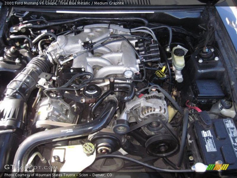 True Blue Metallic / Medium Graphite 2001 Ford Mustang V6 Coupe