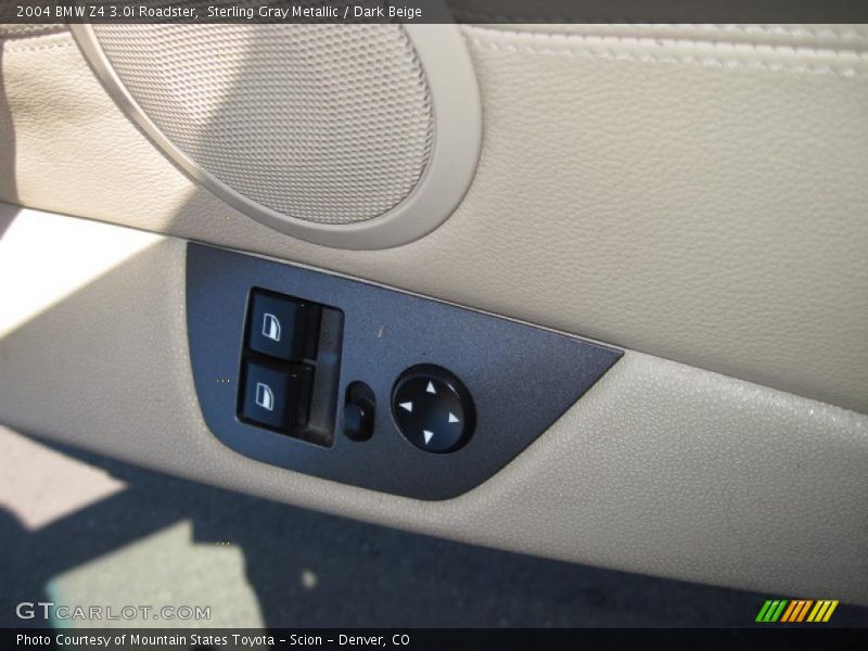 Sterling Gray Metallic / Dark Beige 2004 BMW Z4 3.0i Roadster