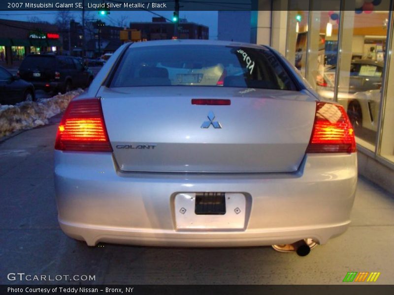 Liquid Silver Metallic / Black 2007 Mitsubishi Galant SE