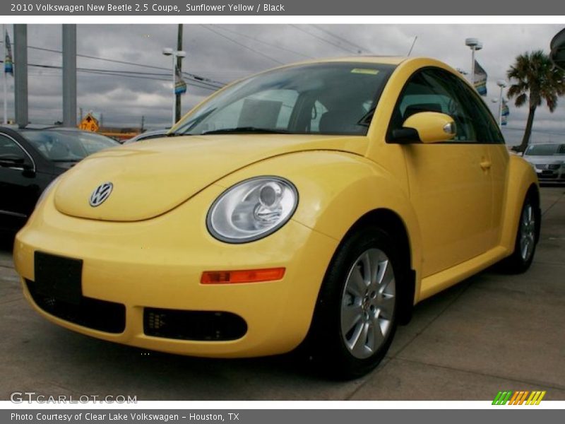 Sunflower Yellow / Black 2010 Volkswagen New Beetle 2.5 Coupe