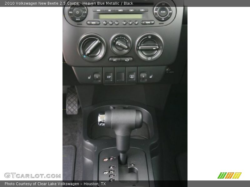 Heaven Blue Metallic / Black 2010 Volkswagen New Beetle 2.5 Coupe