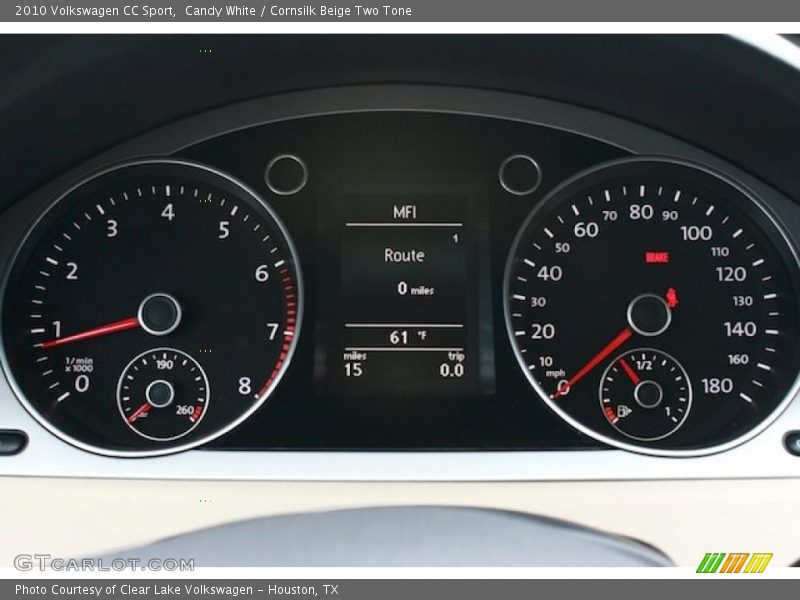 Candy White / Cornsilk Beige Two Tone 2010 Volkswagen CC Sport