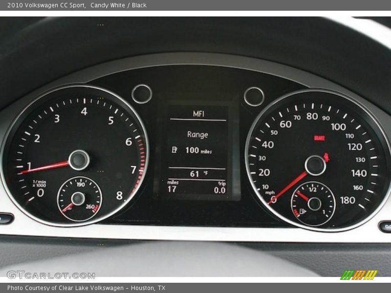 Candy White / Black 2010 Volkswagen CC Sport
