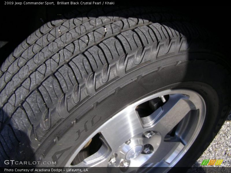 Brilliant Black Crystal Pearl / Khaki 2009 Jeep Commander Sport