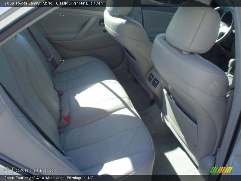 Classic Silver Metallic / Ash 2009 Toyota Camry Hybrid