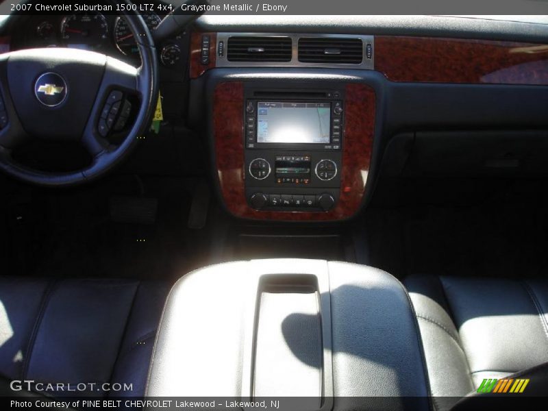 Graystone Metallic / Ebony 2007 Chevrolet Suburban 1500 LTZ 4x4