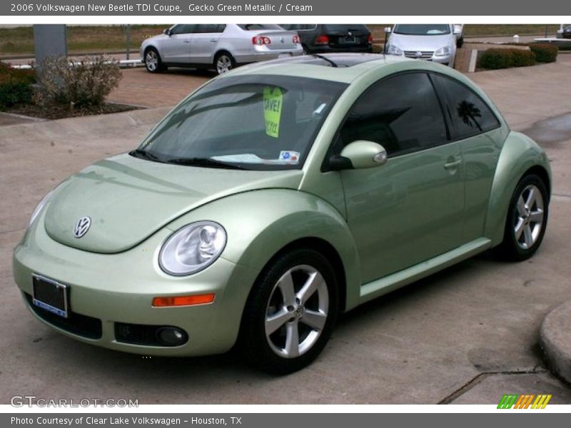 Gecko Green Metallic / Cream 2006 Volkswagen New Beetle TDI Coupe