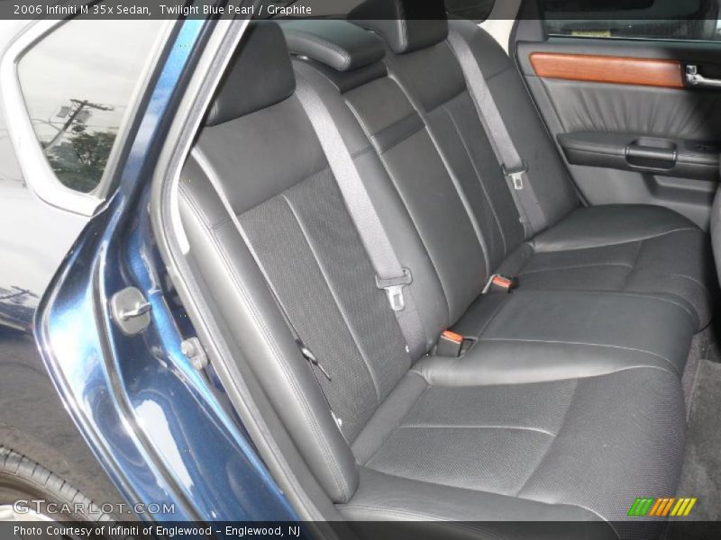 Twilight Blue Pearl / Graphite 2006 Infiniti M 35x Sedan