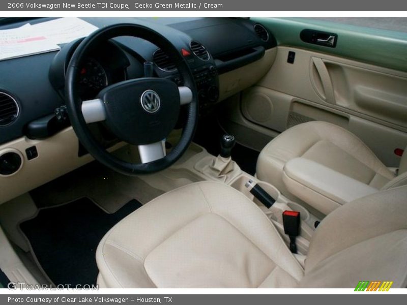 Gecko Green Metallic / Cream 2006 Volkswagen New Beetle TDI Coupe