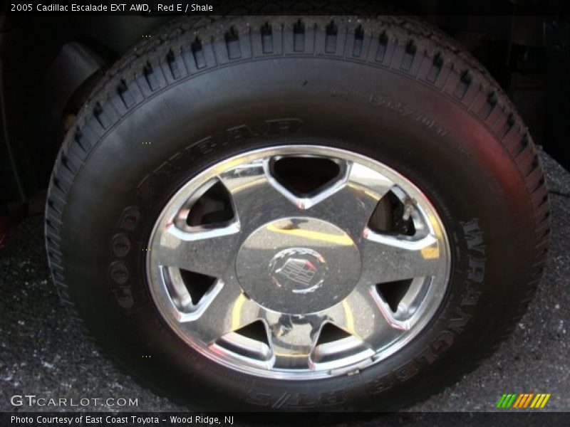 Red E / Shale 2005 Cadillac Escalade EXT AWD