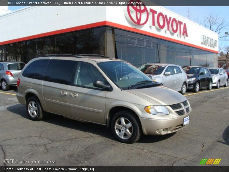 Linen Gold Metallic / Dark Khaki/Light Graystone 2007 Dodge Grand Caravan SXT
