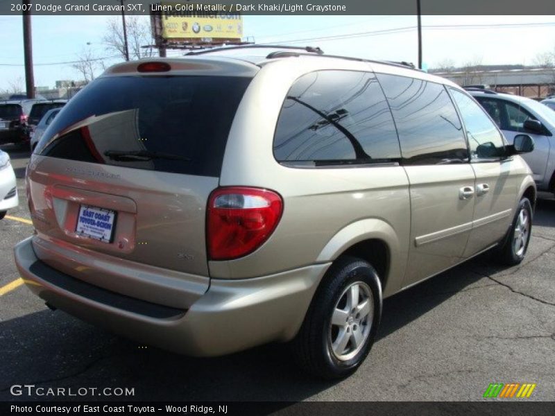 Linen Gold Metallic / Dark Khaki/Light Graystone 2007 Dodge Grand Caravan SXT