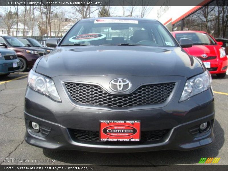 Magnetic Gray Metallic / Ash Gray 2010 Toyota Camry SE