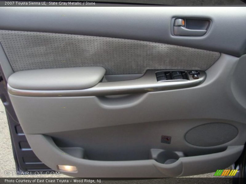 Slate Gray Metallic / Stone 2007 Toyota Sienna LE
