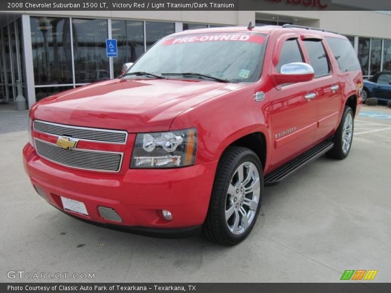 Victory Red / Light Titanium/Dark Titanium 2008 Chevrolet Suburban 1500 LT