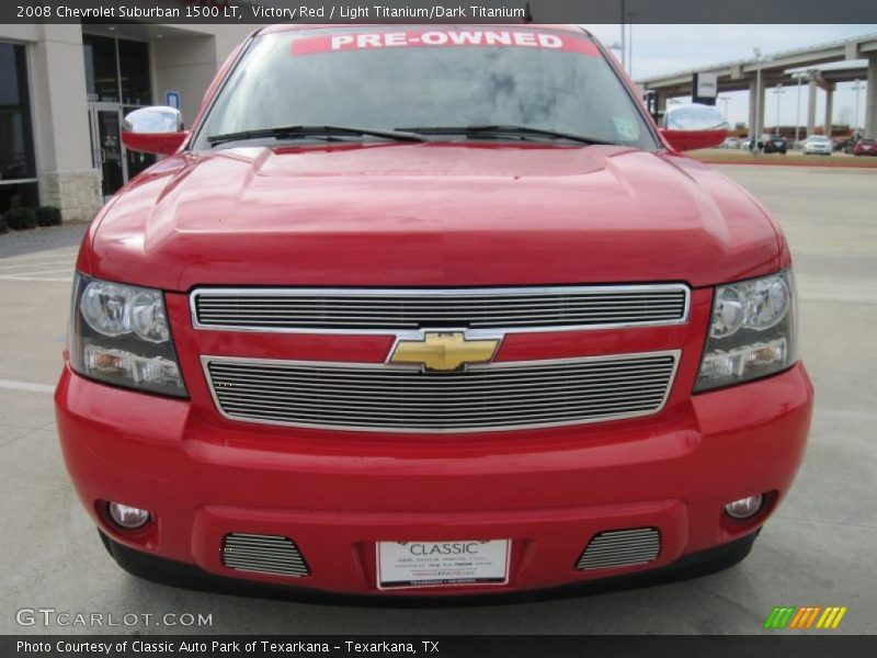 Victory Red / Light Titanium/Dark Titanium 2008 Chevrolet Suburban 1500 LT