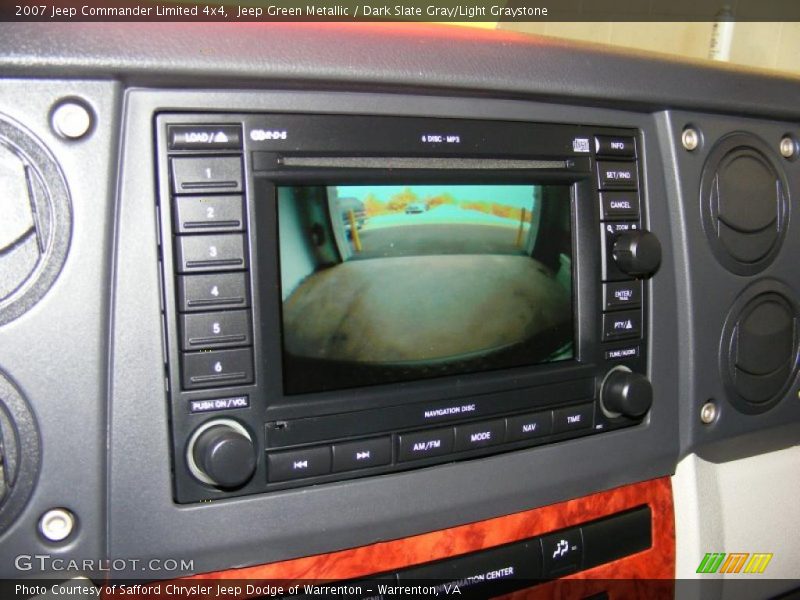 Jeep Green Metallic / Dark Slate Gray/Light Graystone 2007 Jeep Commander Limited 4x4