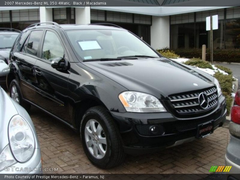 Black / Macadamia 2007 Mercedes-Benz ML 350 4Matic