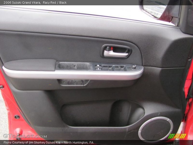 Racy Red / Black 2006 Suzuki Grand Vitara