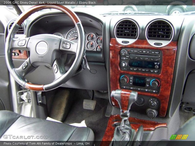 Liquid Silver Metallic / Ebony Black 2006 GMC Envoy Denali 4x4